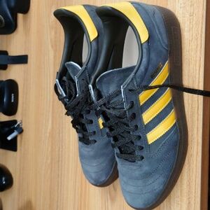 Adidas Vintage Olive Gold Size 8 Mens